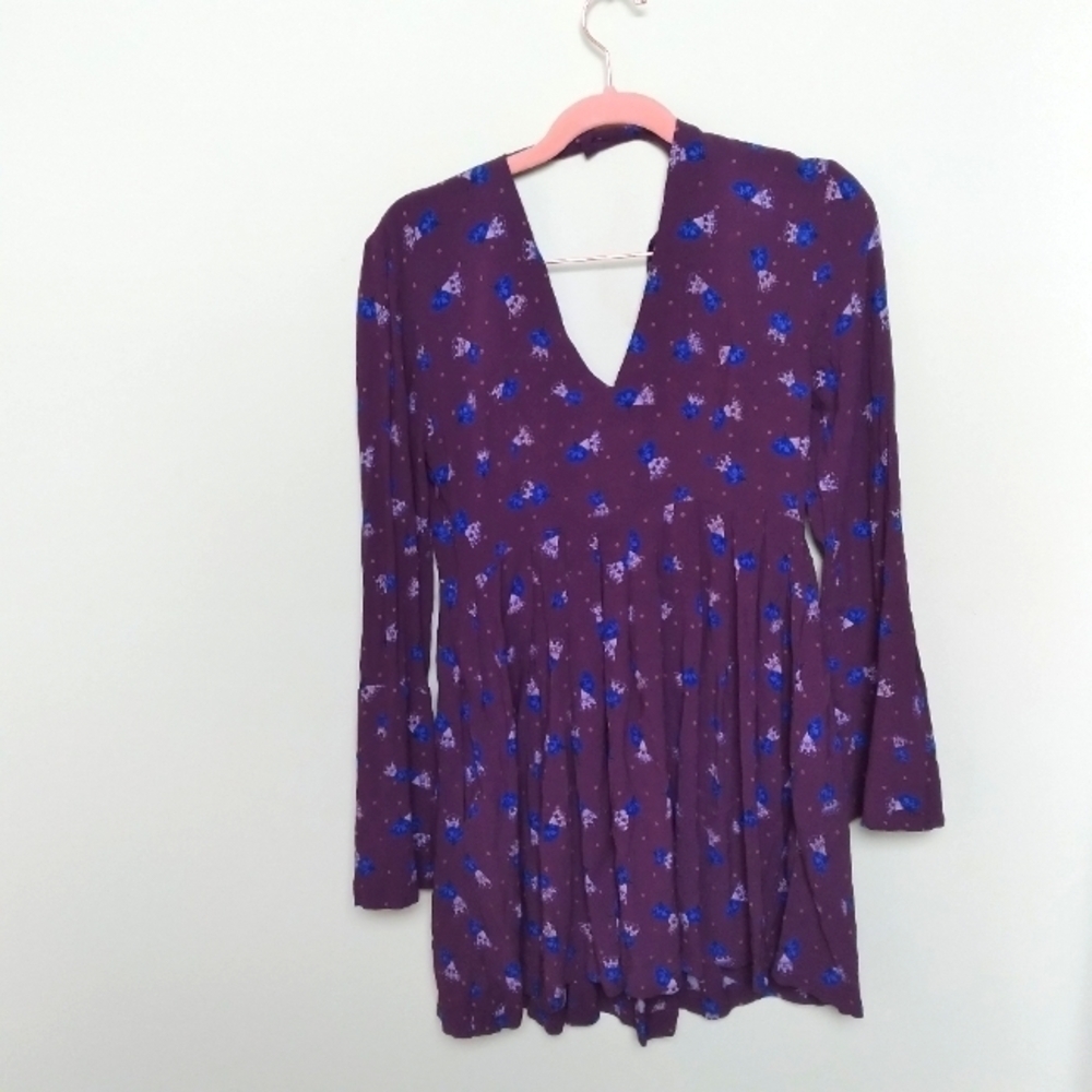 Free People Purple and Blue Floral V Neck Mini Dress Size 4